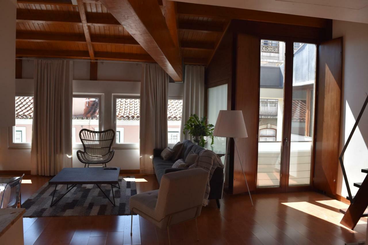Architect-Designed Loft In A Historic Hilltop Neighborhood Lisbon Exterior photo