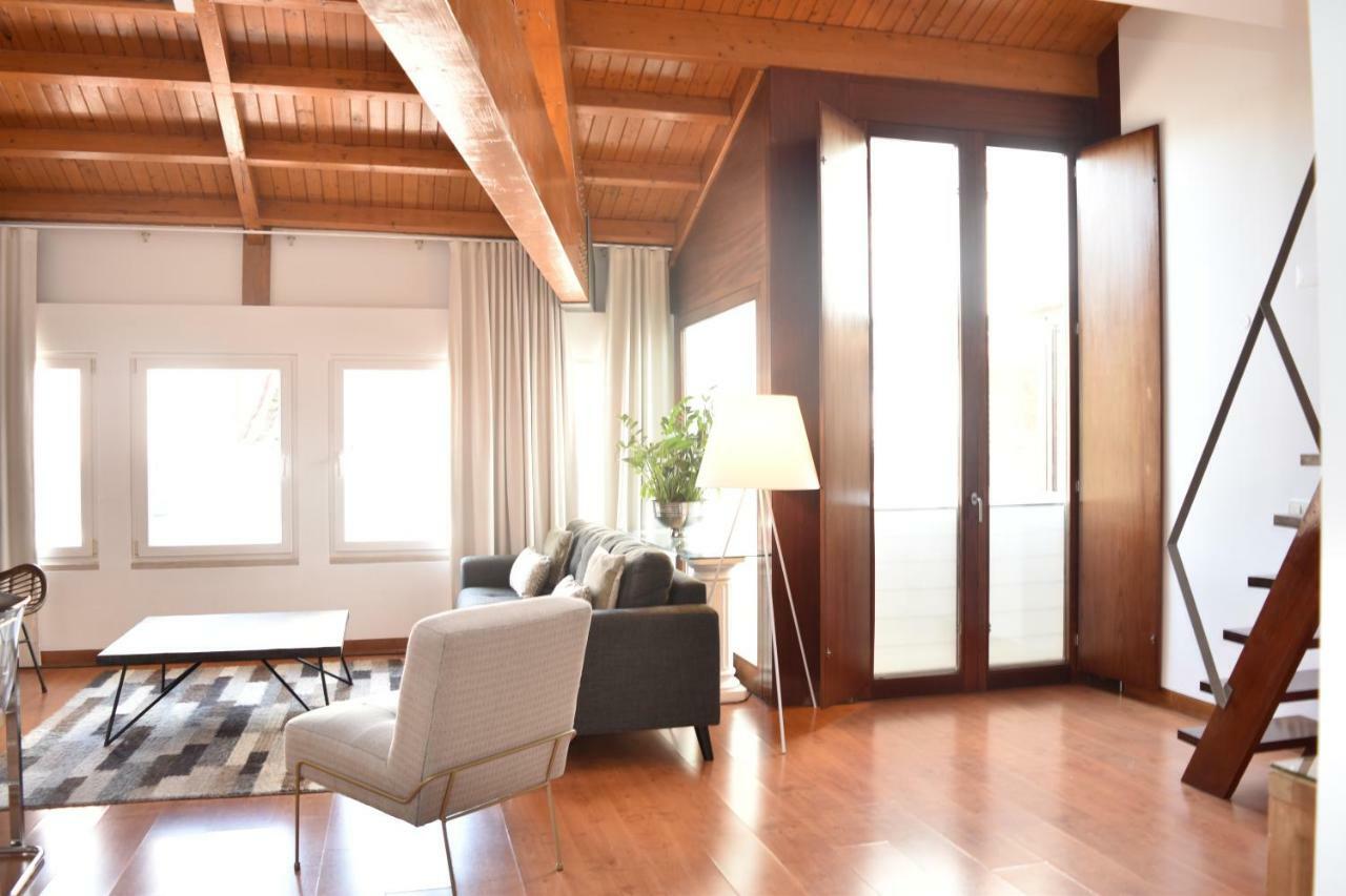 Architect-Designed Loft In A Historic Hilltop Neighborhood Lisbon Exterior photo